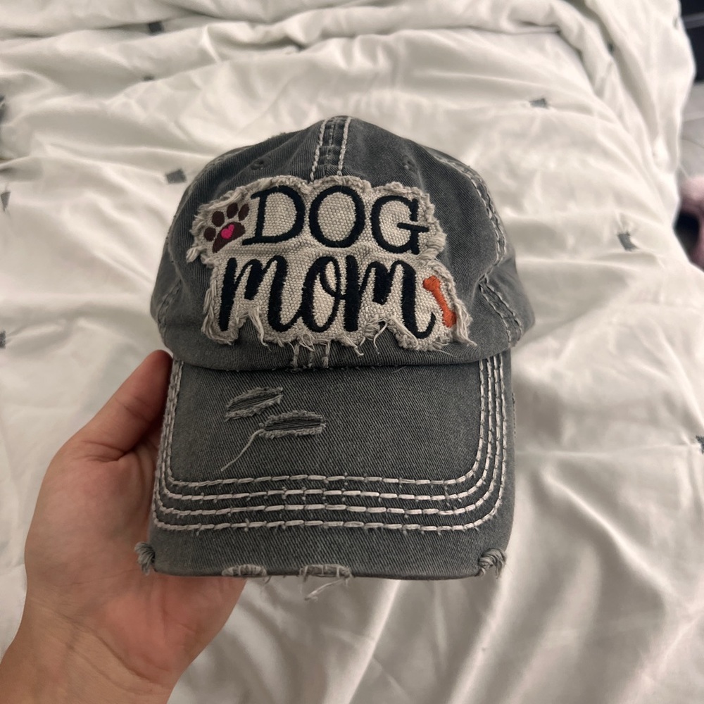 Dog Mom distressed hat
